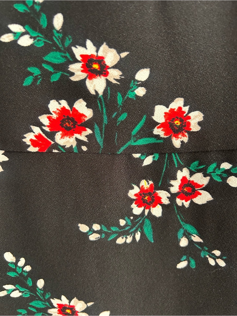 Draper James Black Floral Short Sleeve Dress | Size 4 - Picture 5 of 6